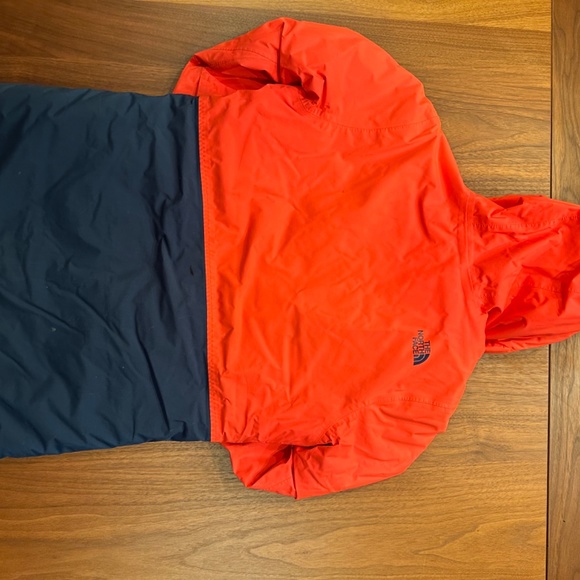 The North Face pink and navy jacket (jr 14-16) - Picture 4 of 5